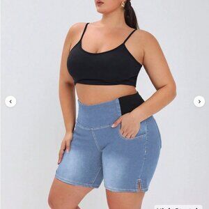 Plus Size Dark Wash Blue Denim Casual Shorts, Minimalist Design Stretchy